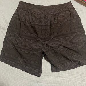 Geometric Patterned chubbies shorts